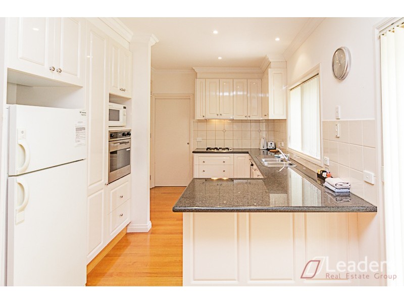 2/23 Barbara Avenue, Glen Waverley VIC 3150