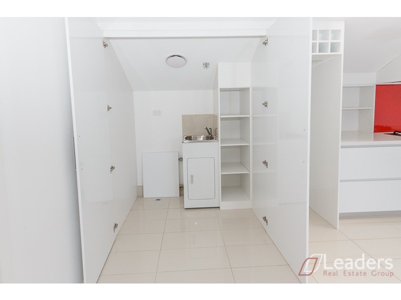 202/27-29 Koonawarra Street, Clayton VIC 3168