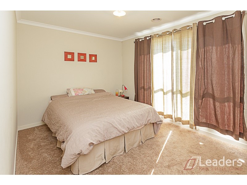 13 Chorus Way, Cranbourne East VIC 3977