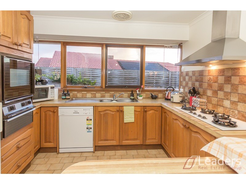 10 Mara Close, Wantirna South VIC 3152