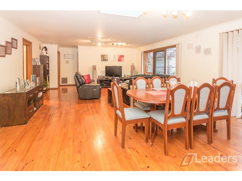 10 Mara Close, Wantirna South VIC 3152