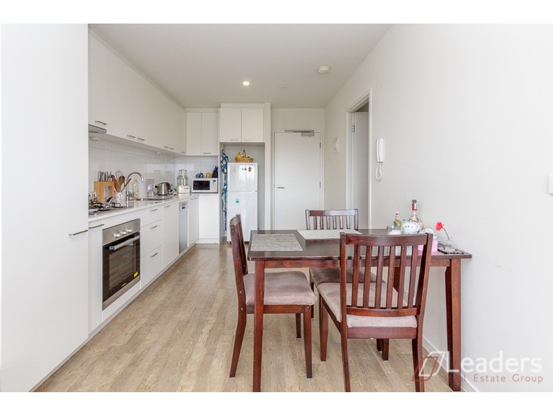 505/39 Kingsway, Glen Waverley VIC 3150