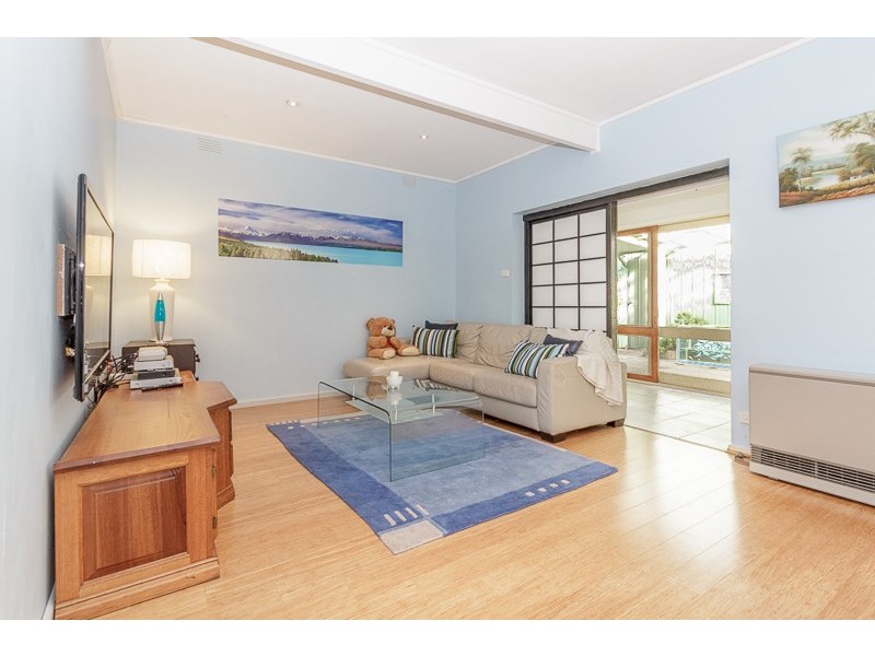 6 Peninsula Place, Mount Eliza VIC 3930