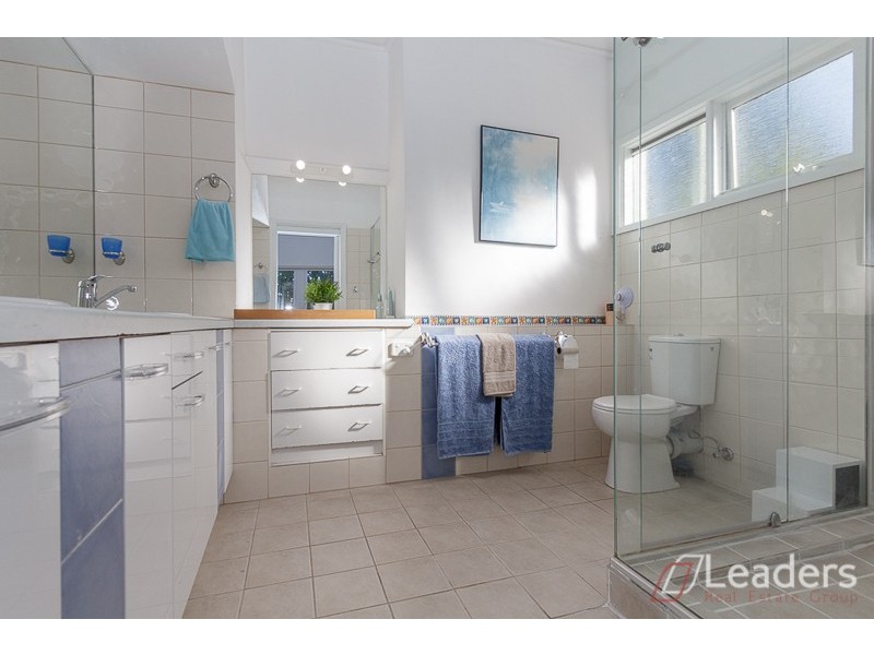 6 Peninsula Place, Mount Eliza VIC 3930