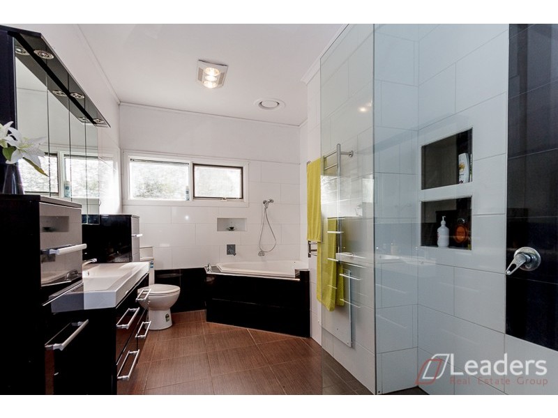 6 Peninsula Place, Mount Eliza VIC 3930