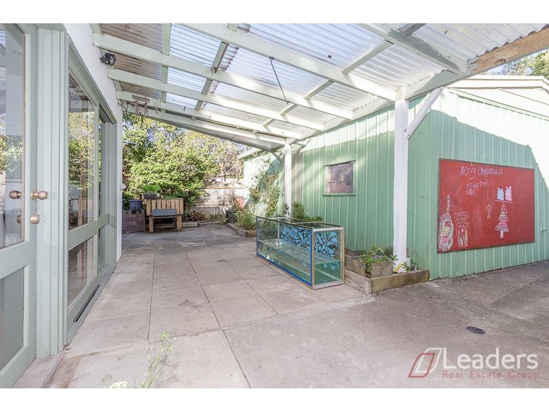 6 Peninsula Place, Mount Eliza VIC 3930