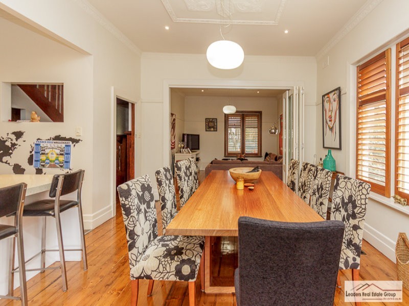 20 Salisbury Avenue, Mont Albert VIC 3127