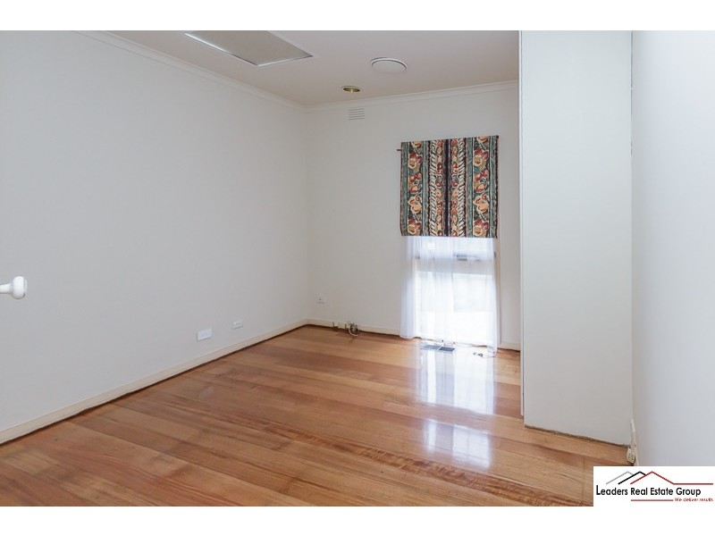 13 KAY STREET, Mount Waverley VIC 3149