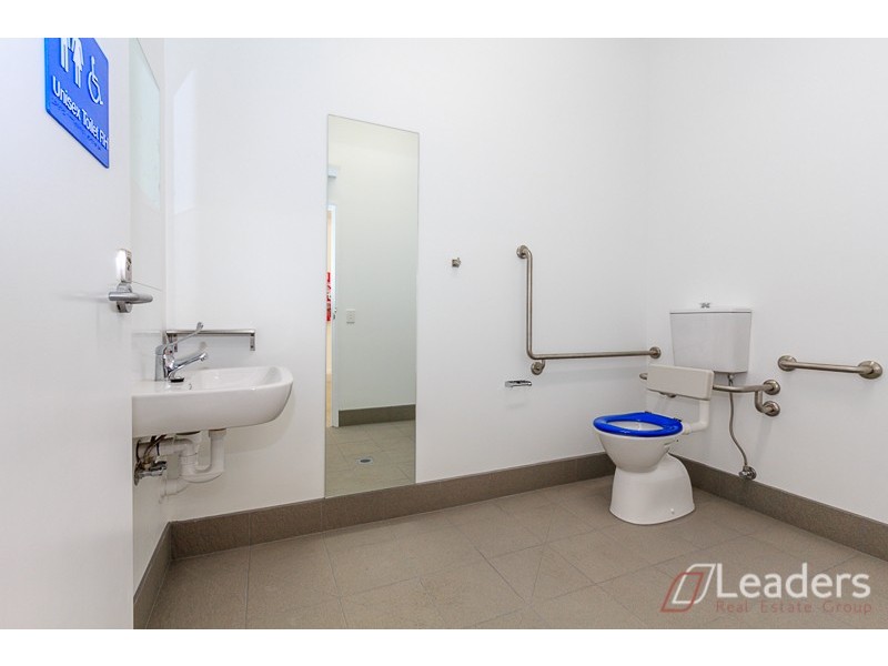 1/51 Wadham Parade, Mount Waverley VIC 3149