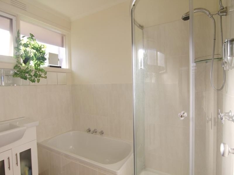 2/364 Stephensons Road, Mount Waverley VIC 3149