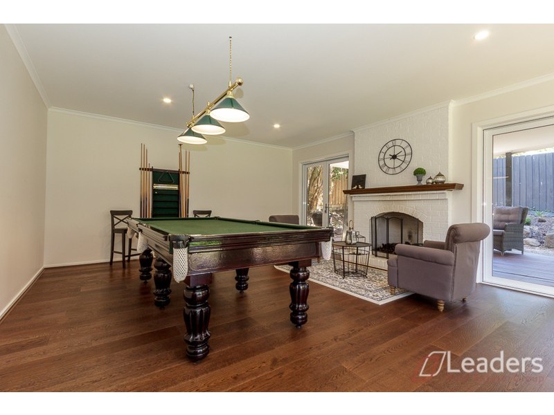 11 Pentland Court, Glen Waverley VIC 3150