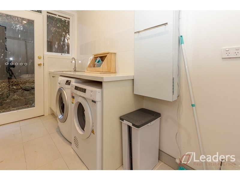 11 Pentland Court, Glen Waverley VIC 3150