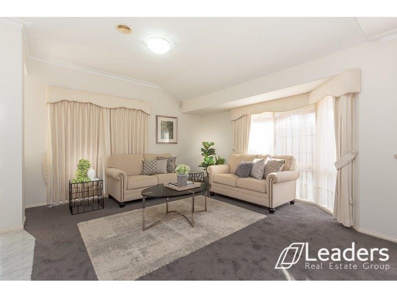 21 KINGS COURT, Wantirna South VIC 3152