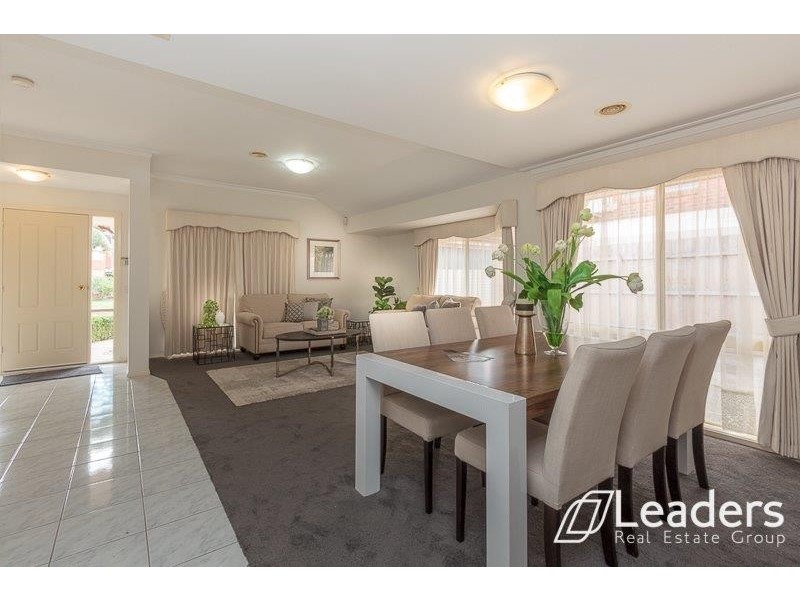 21 KINGS COURT, Wantirna South VIC 3152