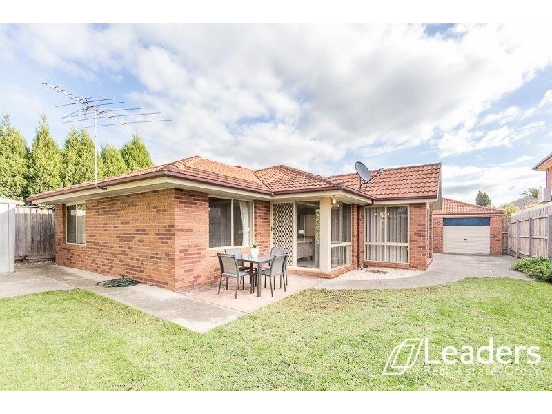 21 KINGS COURT, Wantirna South VIC 3152