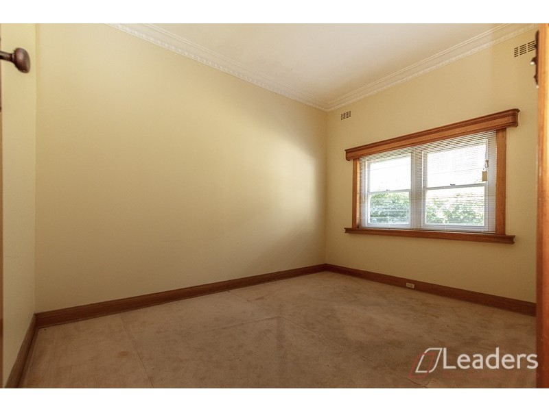 30 Wadham Parade, Mount Waverley VIC 3149