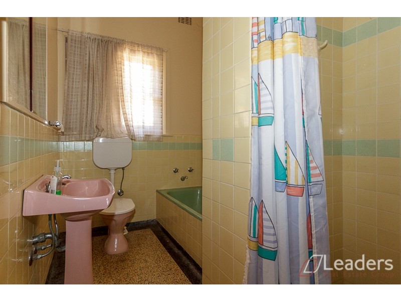 30 Wadham Parade, Mount Waverley VIC 3149