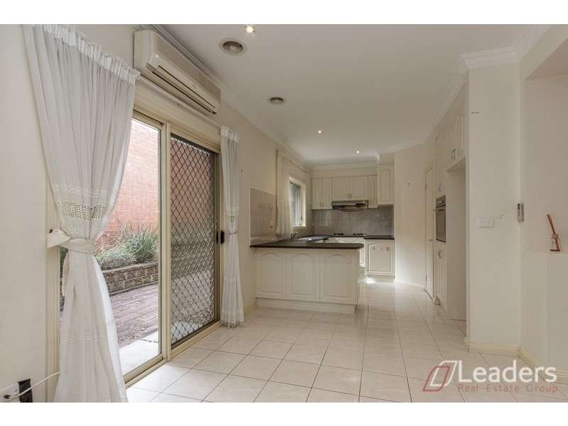 2/2 Allister Street, Mount Waverley VIC 3149