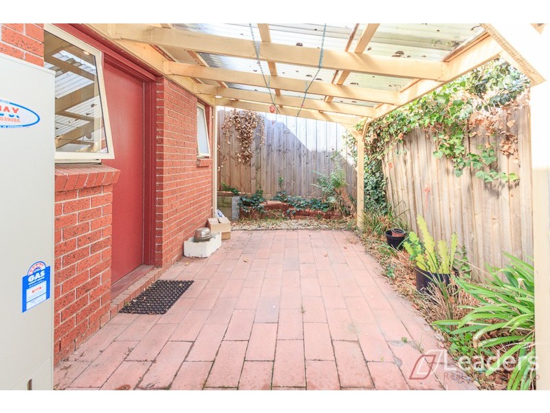2/2 Allister Street, Mount Waverley VIC 3149