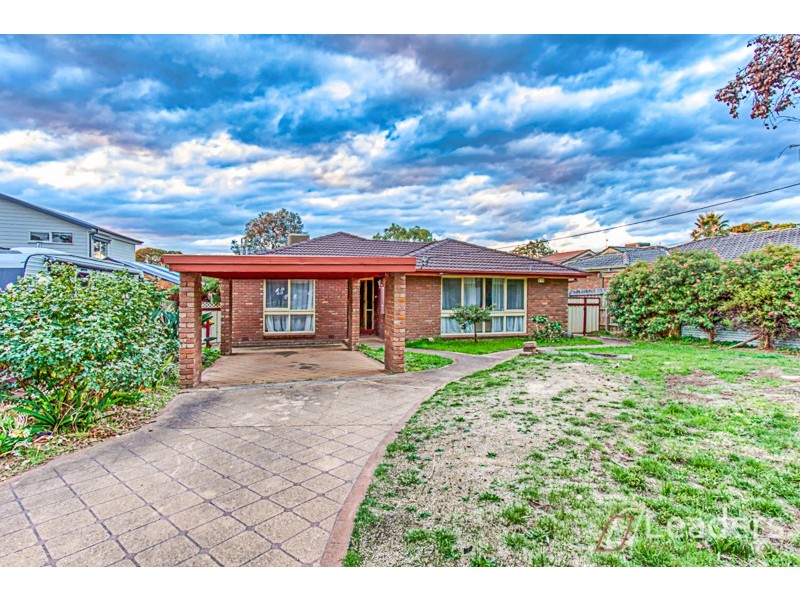 9 Richborough Grove, Ferntree Gully VIC 3156