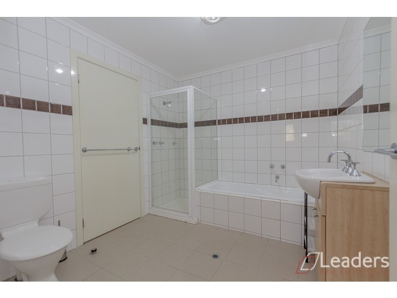 17/3 Rusden Place, Notting Hill VIC 3168