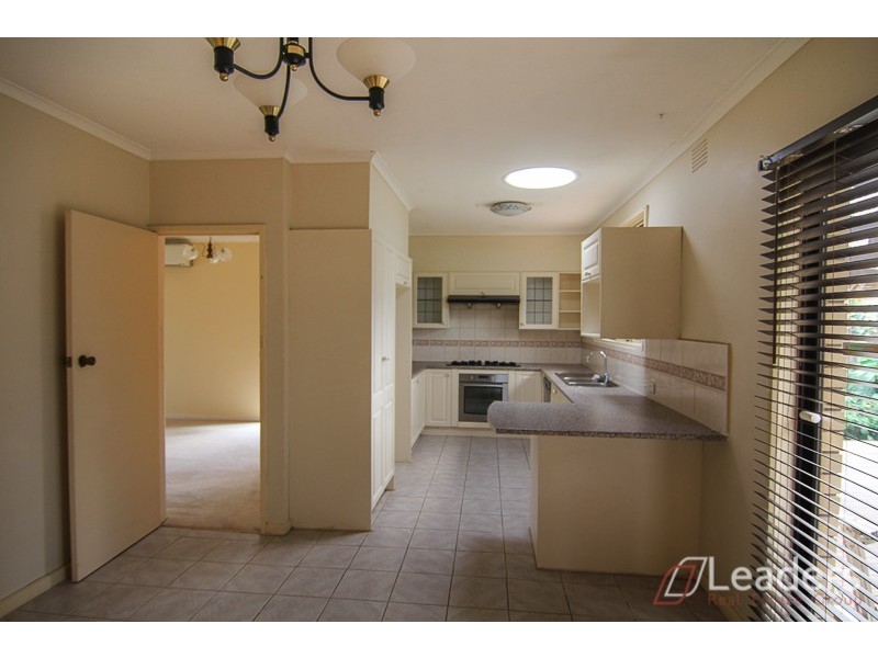 3 Legend Avenue, Glen Waverley VIC 3150