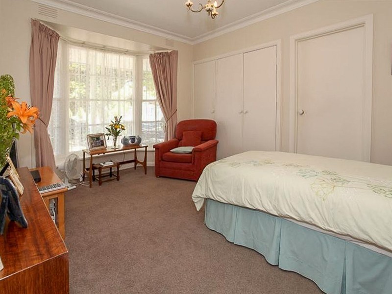 19 Townsend Street, Glen Waverley VIC 3150