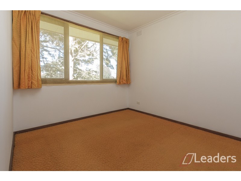 8 Griffiths Court, Mount Waverley VIC 3149