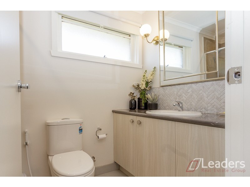 11 Pentland Court, Glen Waverley VIC 3150