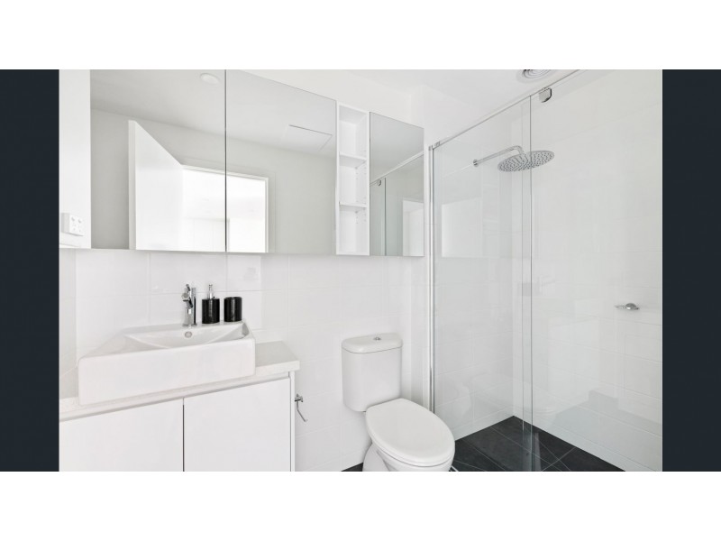 102/813 Toorak Road, Hawthorn East VIC 3123