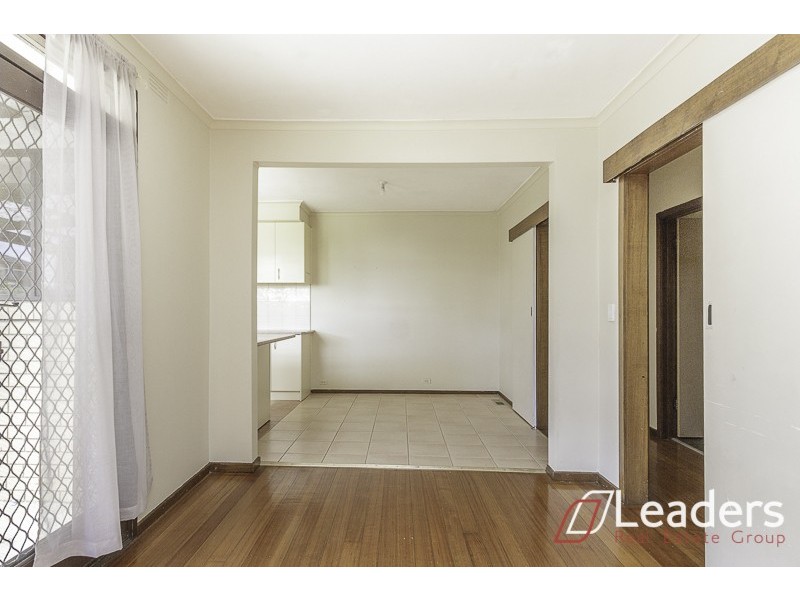 3 Cresmont Drive, Glen Waverley VIC 3150