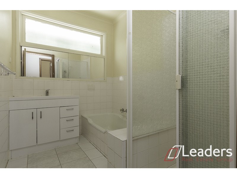 3 Cresmont Drive, Glen Waverley VIC 3150