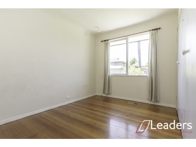 3 Cresmont Drive, Glen Waverley VIC 3150