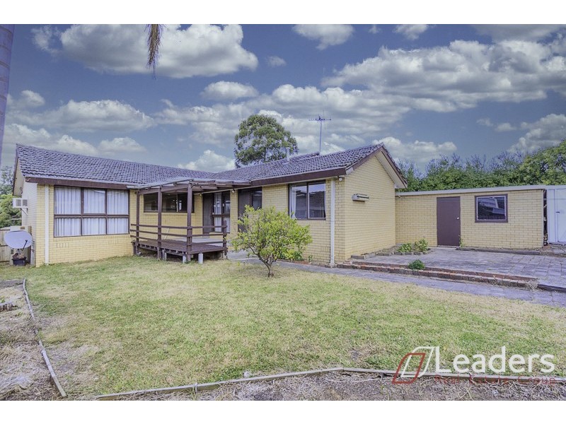 3 Cresmont Drive, Glen Waverley VIC 3150