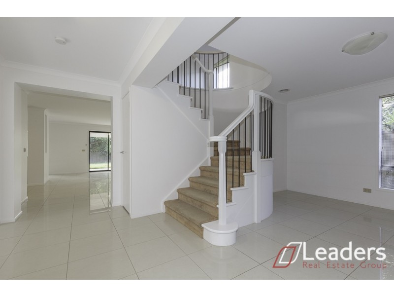 7 Waterstone Cove, Sanctuary Lakes VIC 3030