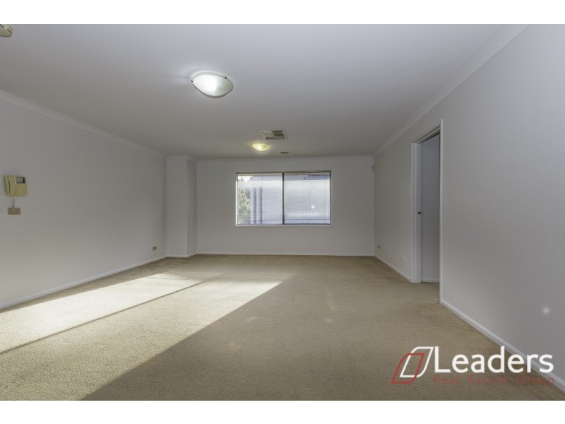 7 Waterstone Cove, Sanctuary Lakes VIC 3030