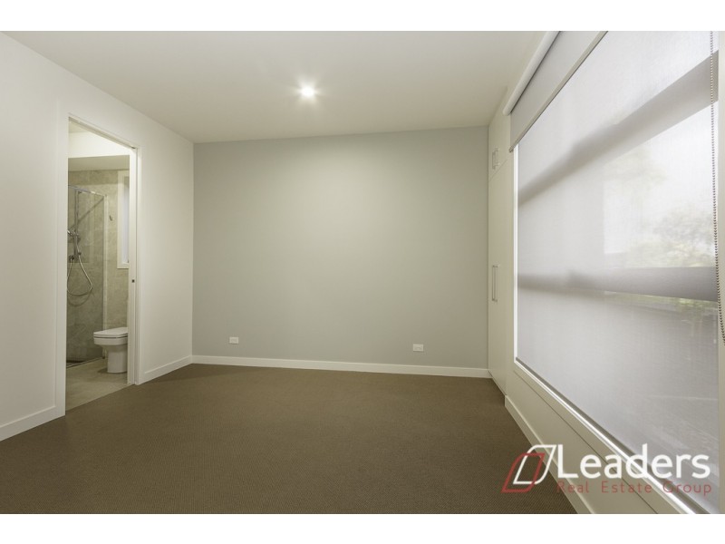 3 Legend Avenue, Glen Waverley VIC 3150