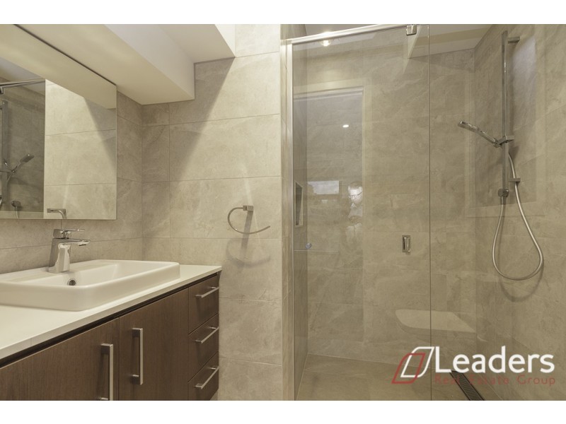 3 Legend Avenue, Glen Waverley VIC 3150