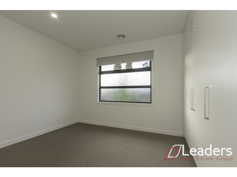 3 Legend Avenue, Glen Waverley VIC 3150