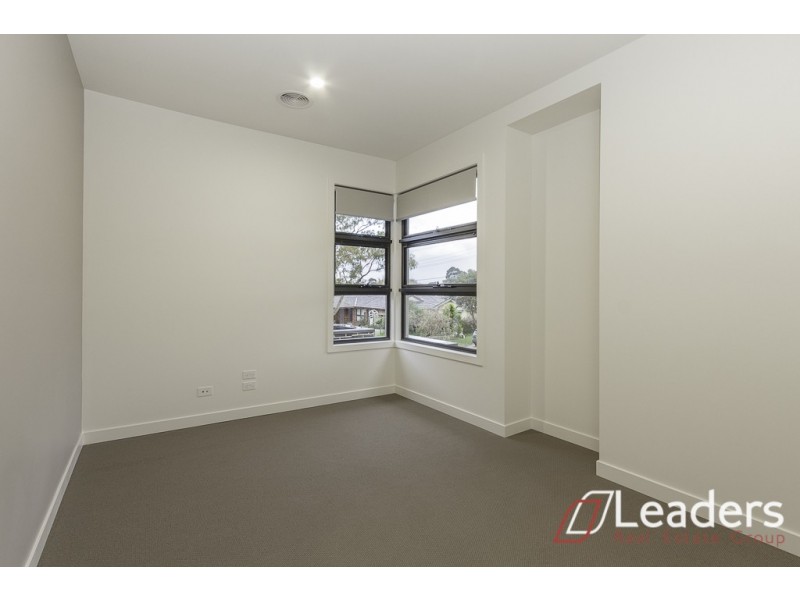 3 Legend Avenue, Glen Waverley VIC 3150