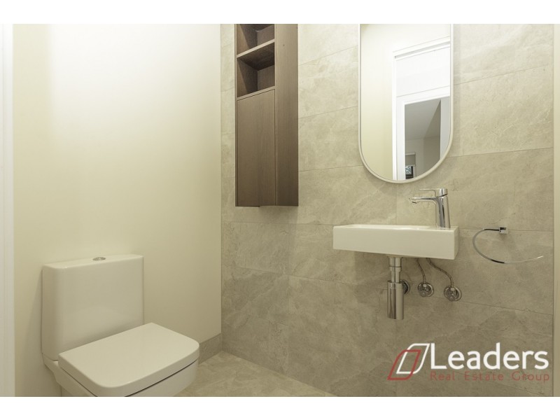 3 Legend Avenue, Glen Waverley VIC 3150