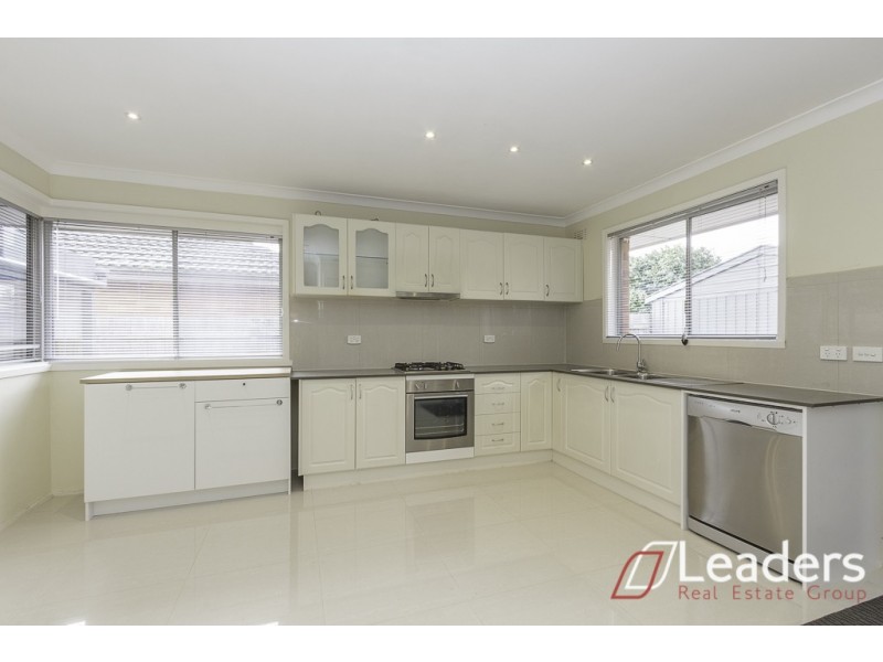 6 GLENCANNON CRESCENT, Clayton South VIC 3169