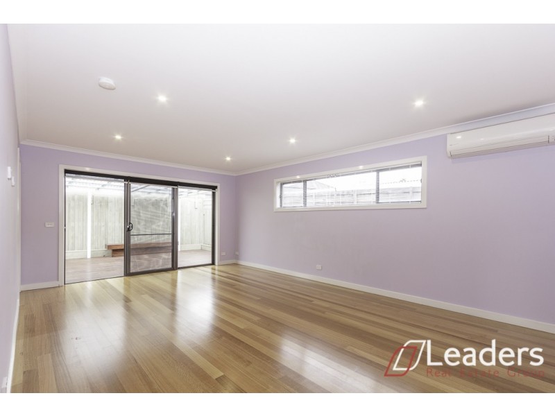 6 GLENCANNON CRESCENT, Clayton South VIC 3169