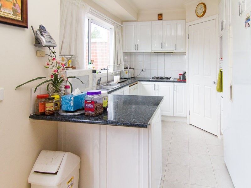 1/14 Kiers Avenue, Mount Waverley VIC 3149