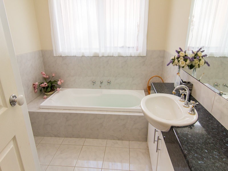 1/14 Kiers Avenue, Mount Waverley VIC 3149