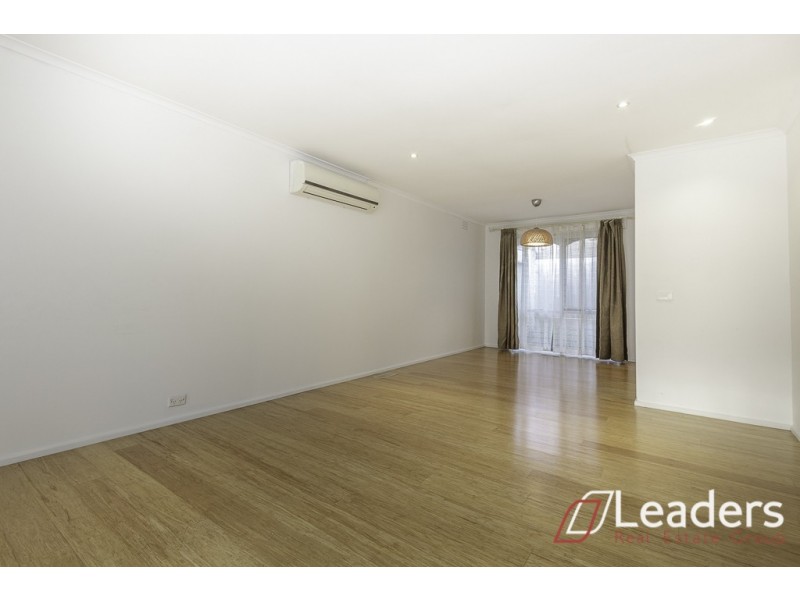 2/7 MILLER CRESCENT, Mount Waverley VIC 3149