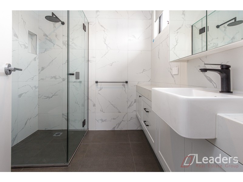 2B Glenora Street, Chadstone VIC 3148