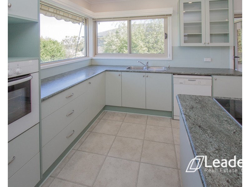 10 BRAZILIA DRIVE, Glen Waverley VIC 3150