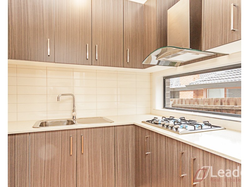 29 Kinnoull Grove, Glen Waverley VIC 3150