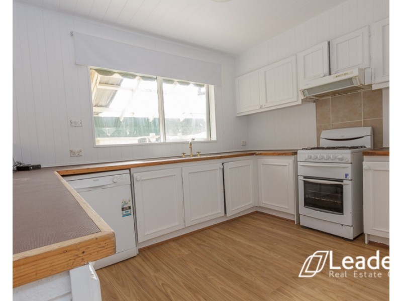 5 Mackintosh Road, Wheelers Hill VIC 3150